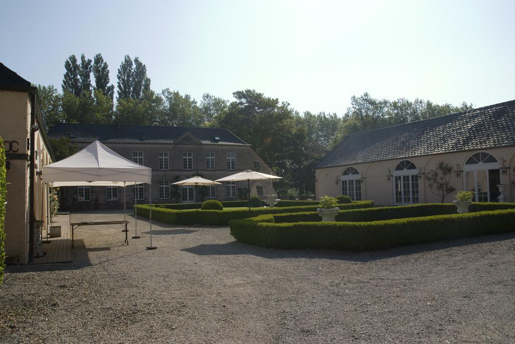 B&B Chateau Bagatelle Frasnes-lez-Anvaing 외부 사진