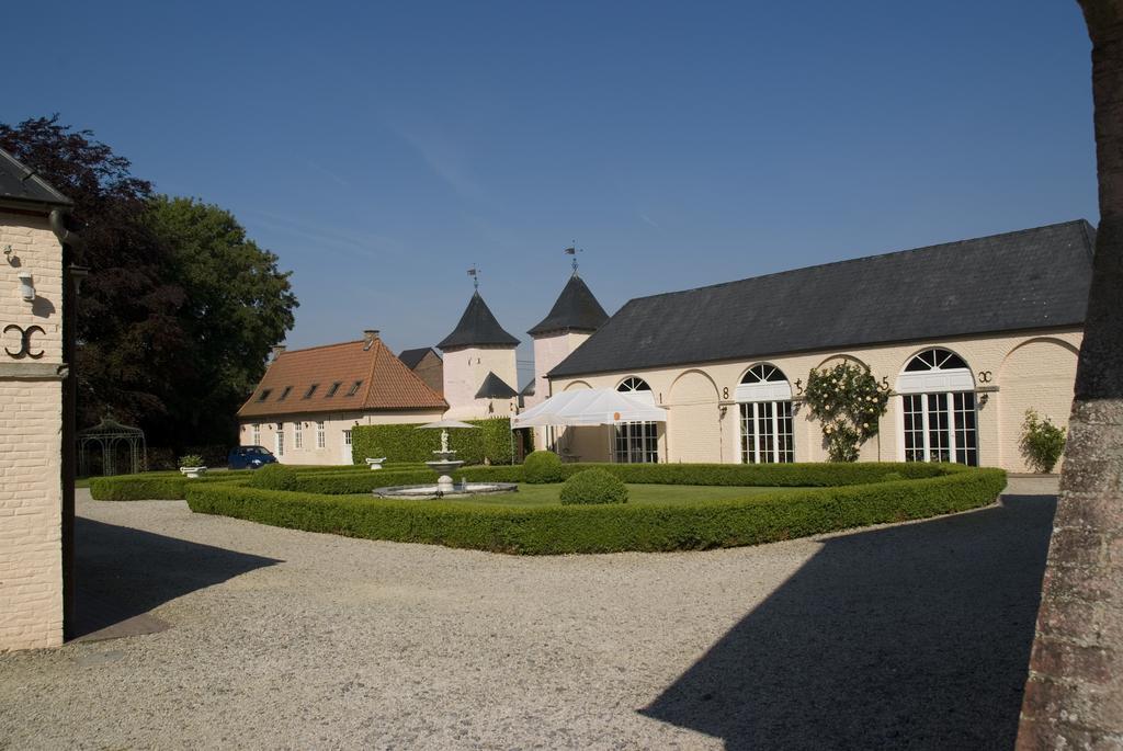 B&B Chateau Bagatelle Frasnes-lez-Anvaing 외부 사진