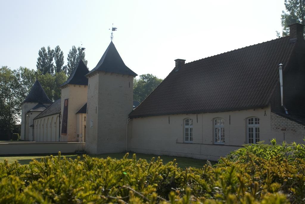 B&B Chateau Bagatelle Frasnes-lez-Anvaing 외부 사진